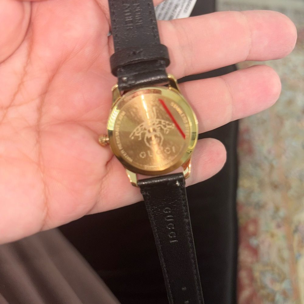 Brand new with box and dustbag Gucci Black and Gold Watch women's - Picture 9 of 10